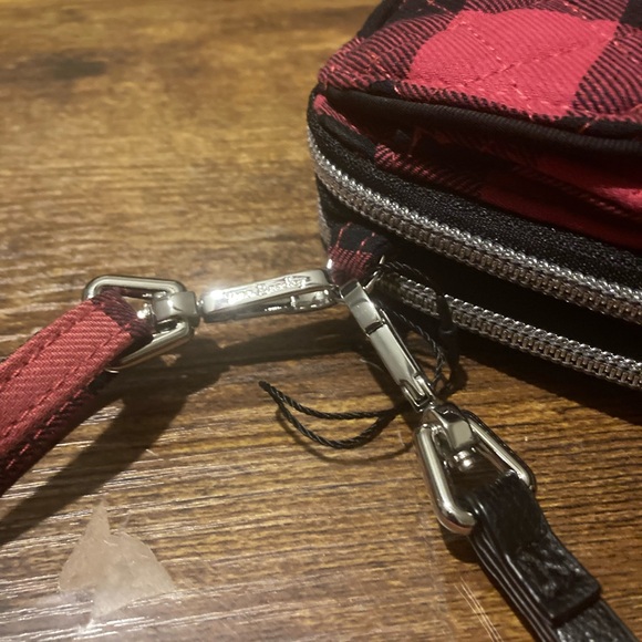 Vera Bradley all in one crossbody wallet/wristlet/purse - Picture 11 of 14